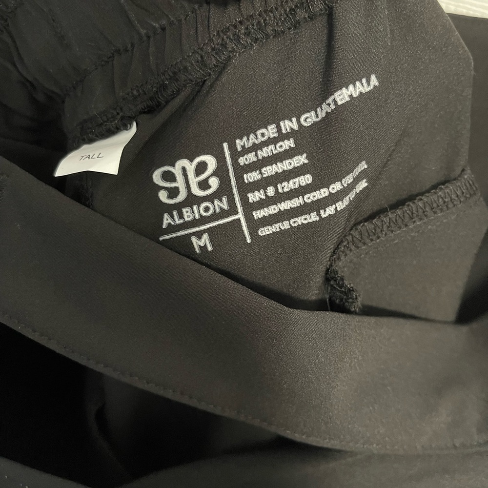 NWOT Albion Fit Black Classic Overall Jumpsuit - Picture 14 of 15